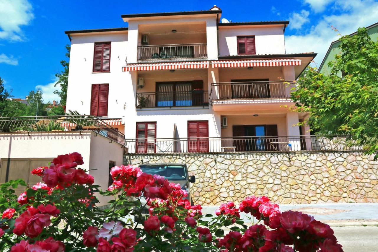 Apartments With A Parking Space Rabac, Labin - 7429 Exterior foto