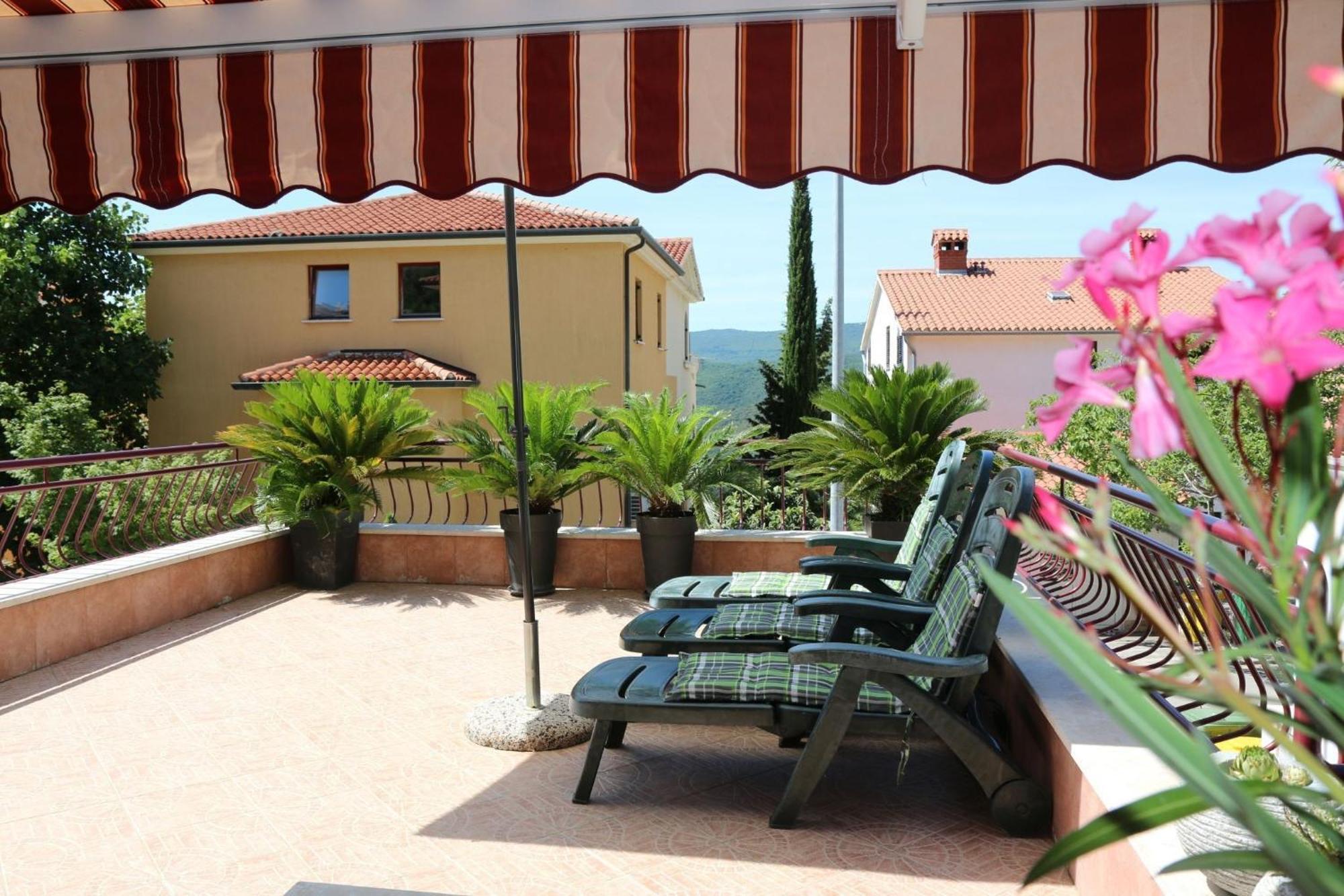 Apartments With A Parking Space Rabac, Labin - 7429 Exterior foto