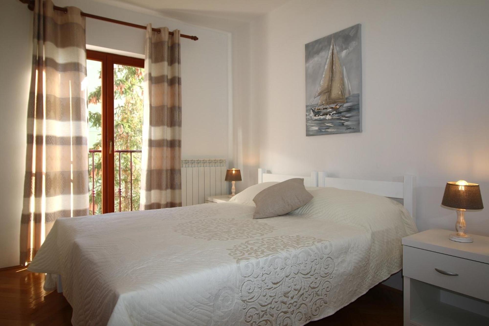 Apartments With A Parking Space Rabac, Labin - 7429 Habitación foto